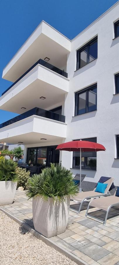 Dinary Penthouse Apartment Vir Exterior photo